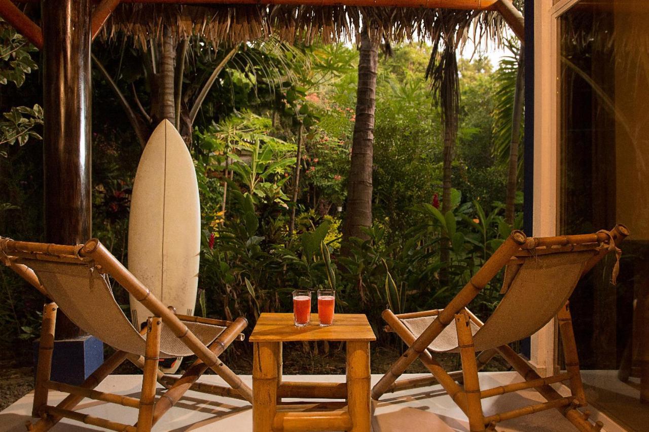 Itchimbia Garden Ayampe Montana Y Mar Villa Exterior photo